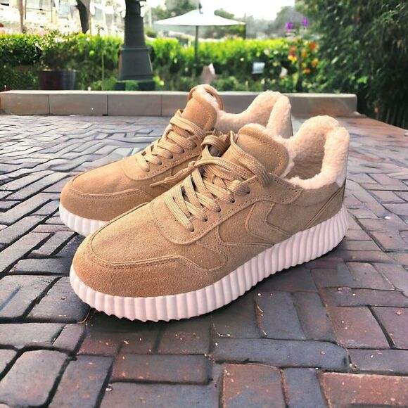 Steve Madden Shoes - NWOB Steve Madden Shereen Women's Fashion Sneakers Chestnut Suede Size 7.5